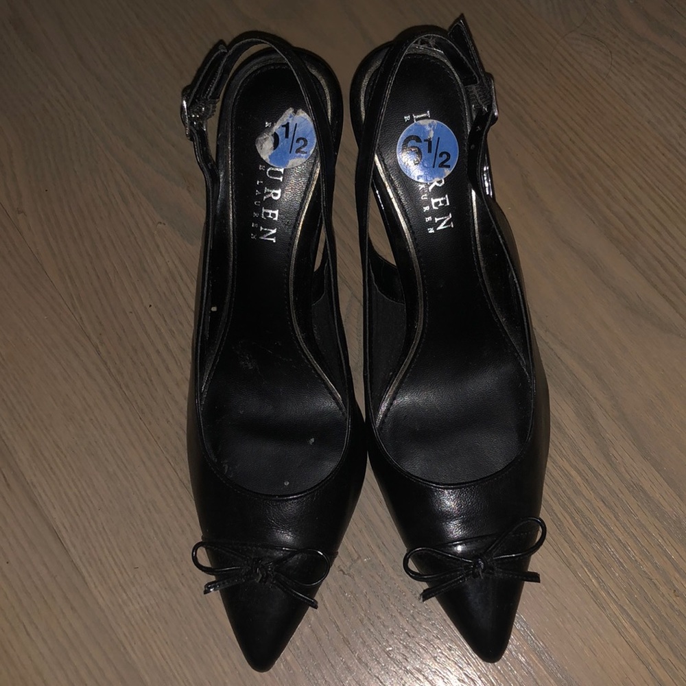 Lauren Ralph Lauren black out heels /bows on front